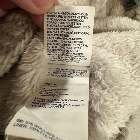 NorthFace One Size Grey Beanie - Picture 3 of 3